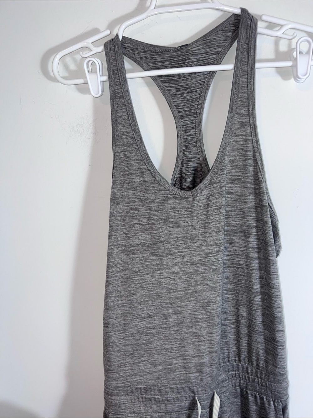 Vuori Lux Harem Jumpsuit
Sleeveless Lightweight Heather
Gray Medium xs - Picture 8 of 16